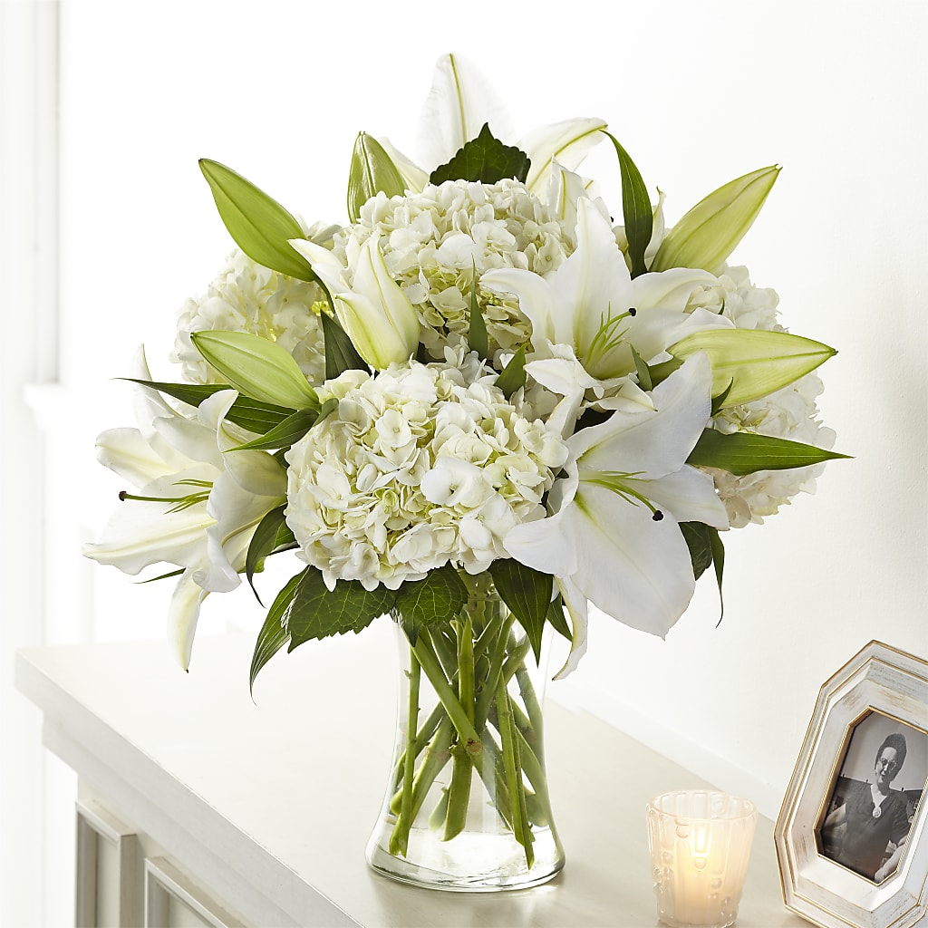 Compassionate Lily Bouquet – The Country Florist, Armour SD