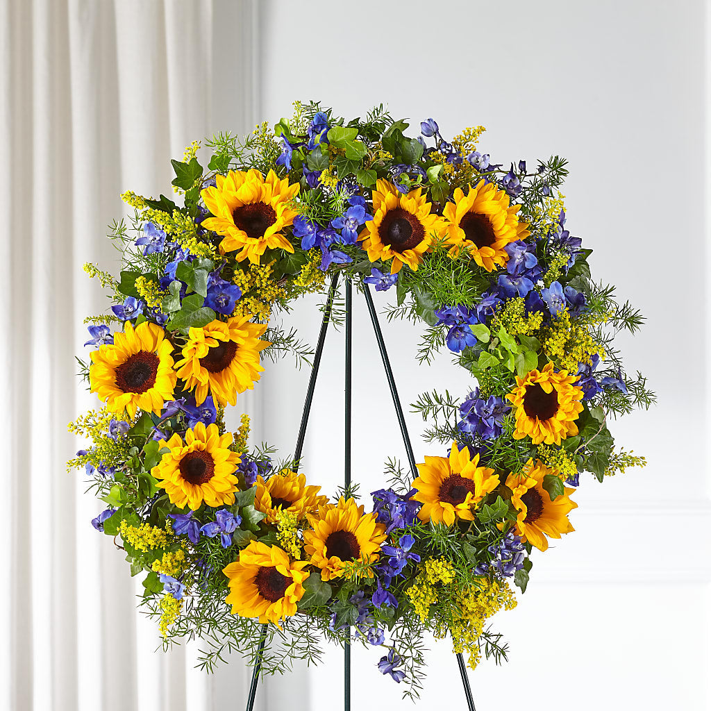 Bright Rays Wreath – The Country Florist, Armour SD