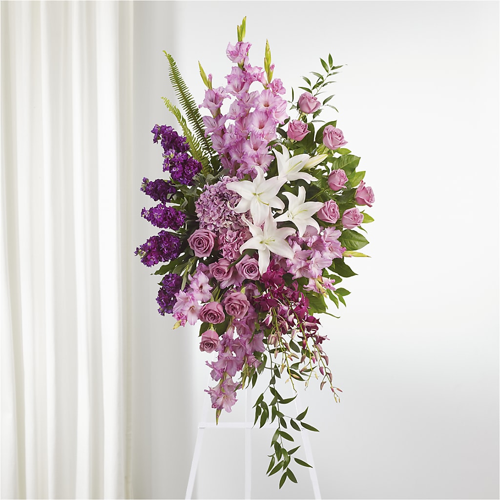Never Alone Standing Spray – The Country Florist, Armour SD
