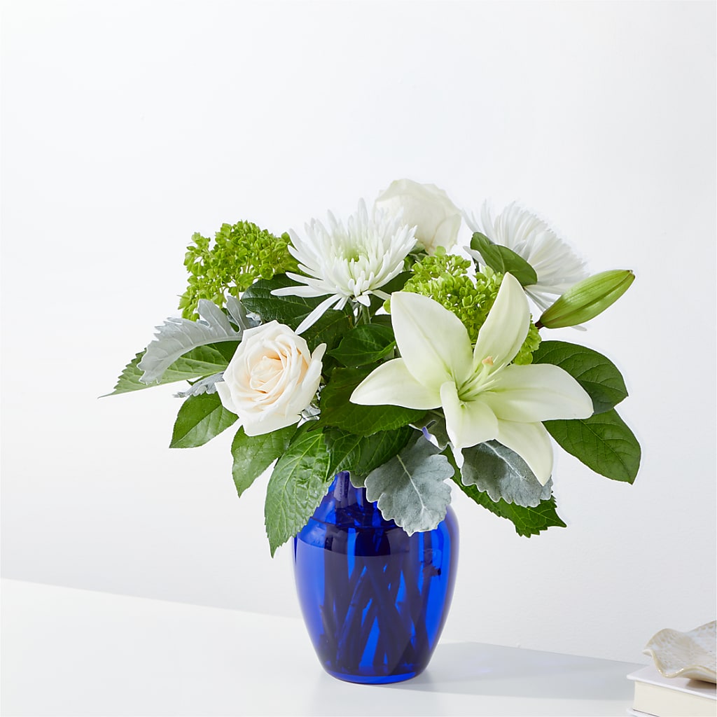 Snowy Dreams Bouquet – The Country Florist, Armour SD