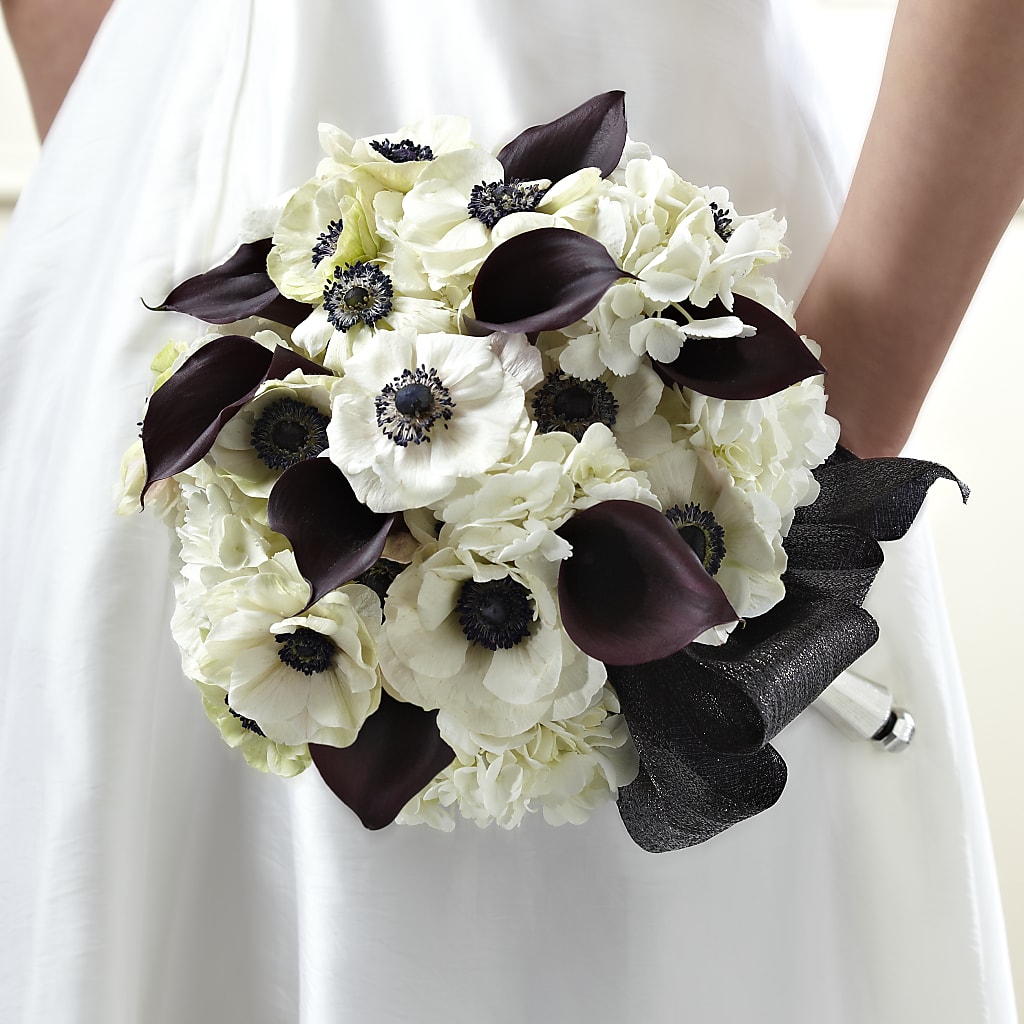 To Have and To Hold Bouquet – The Country Florist, Armour SD