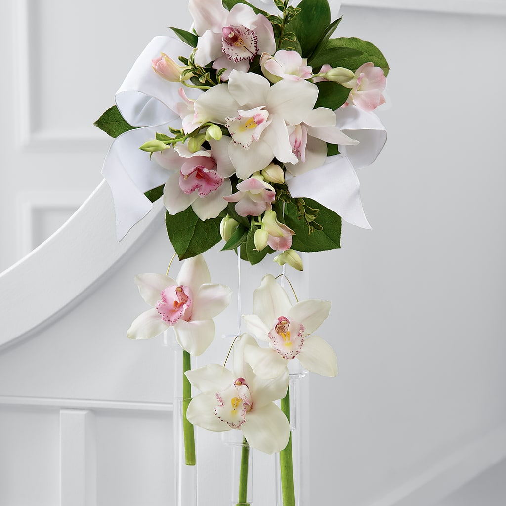 Perfect Entrance Pew Arrangement – The Country Florist, Armour SD
