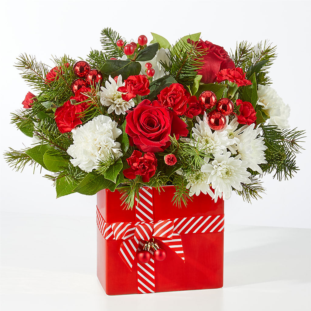 Presents Under the Tree Bouquet –  The Country Florist, Armour SD