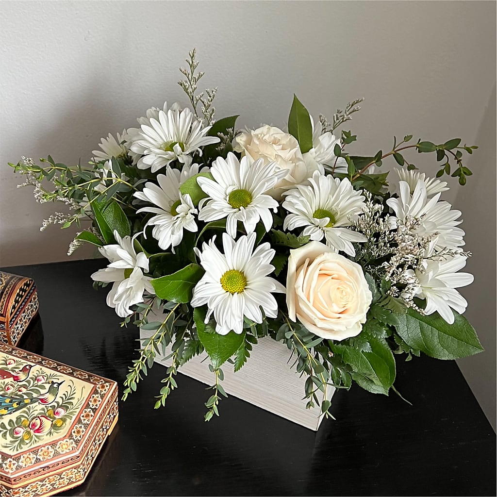 Fresh Linen Box Bouquet –  The Country Florist, Armour SD