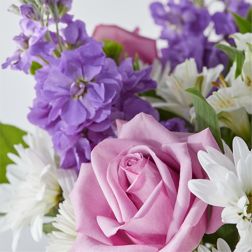 Garden of Peace Bouquet –  The Country Florist, Armour SD