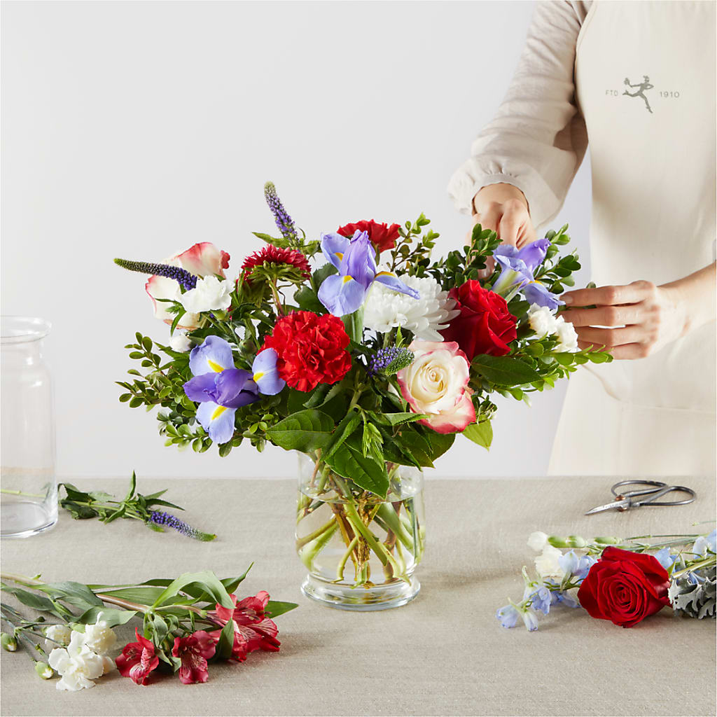 Star Spangled - A Florist Original –  The Country Florist, Armour SD
