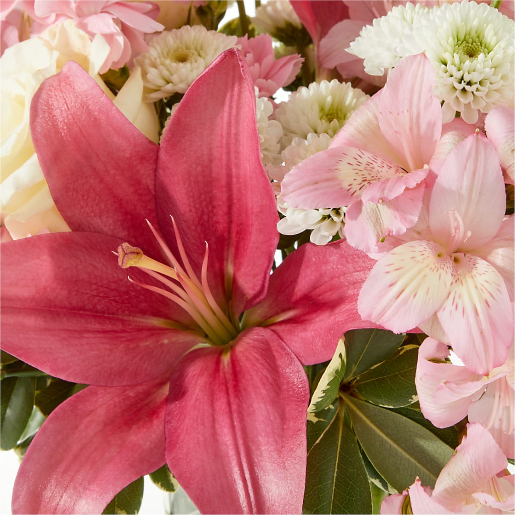 Piece of Cake Bouquet –  The Country Florist, Armour SD