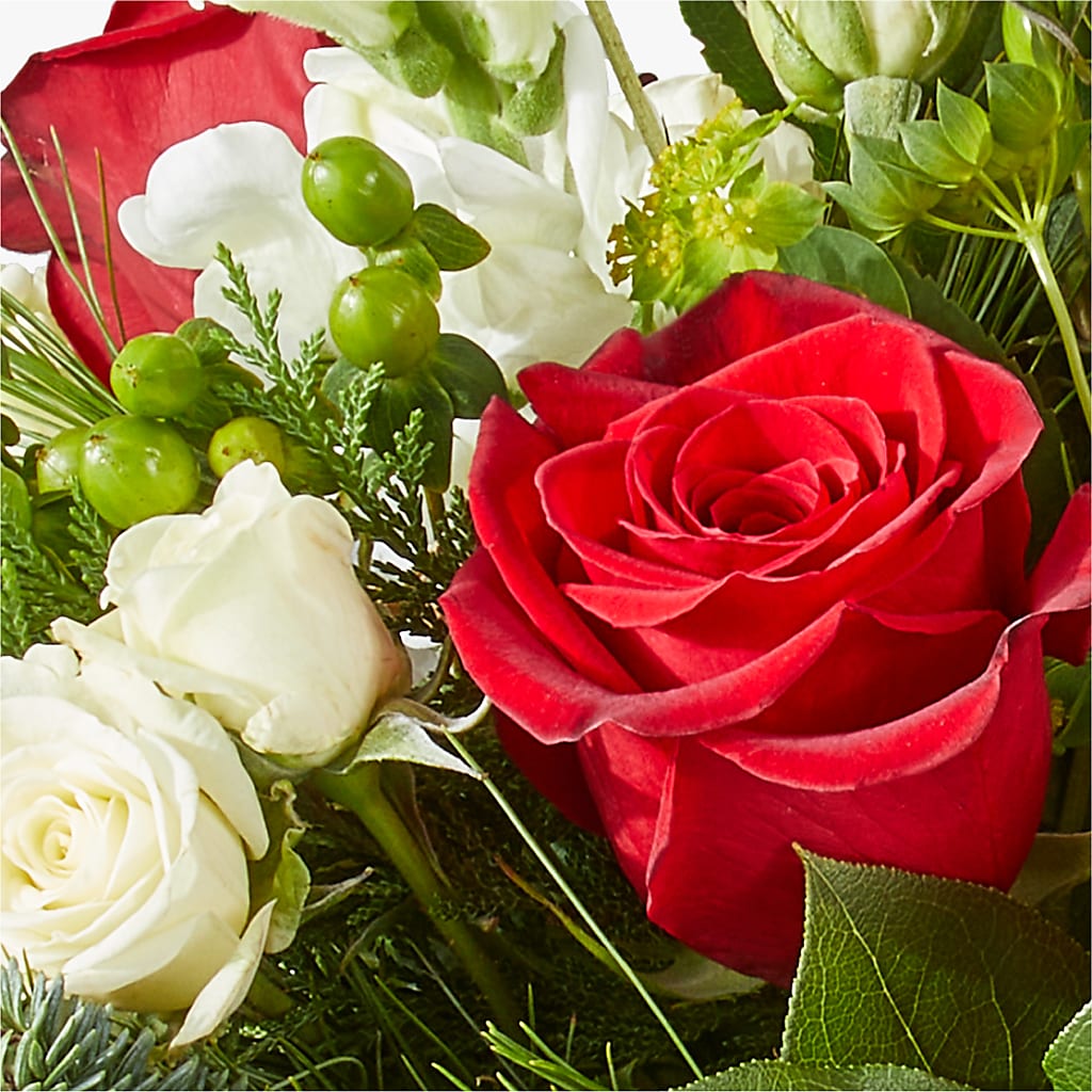 Deck the Halls Bouquet –  The Country Florist, Armour SD