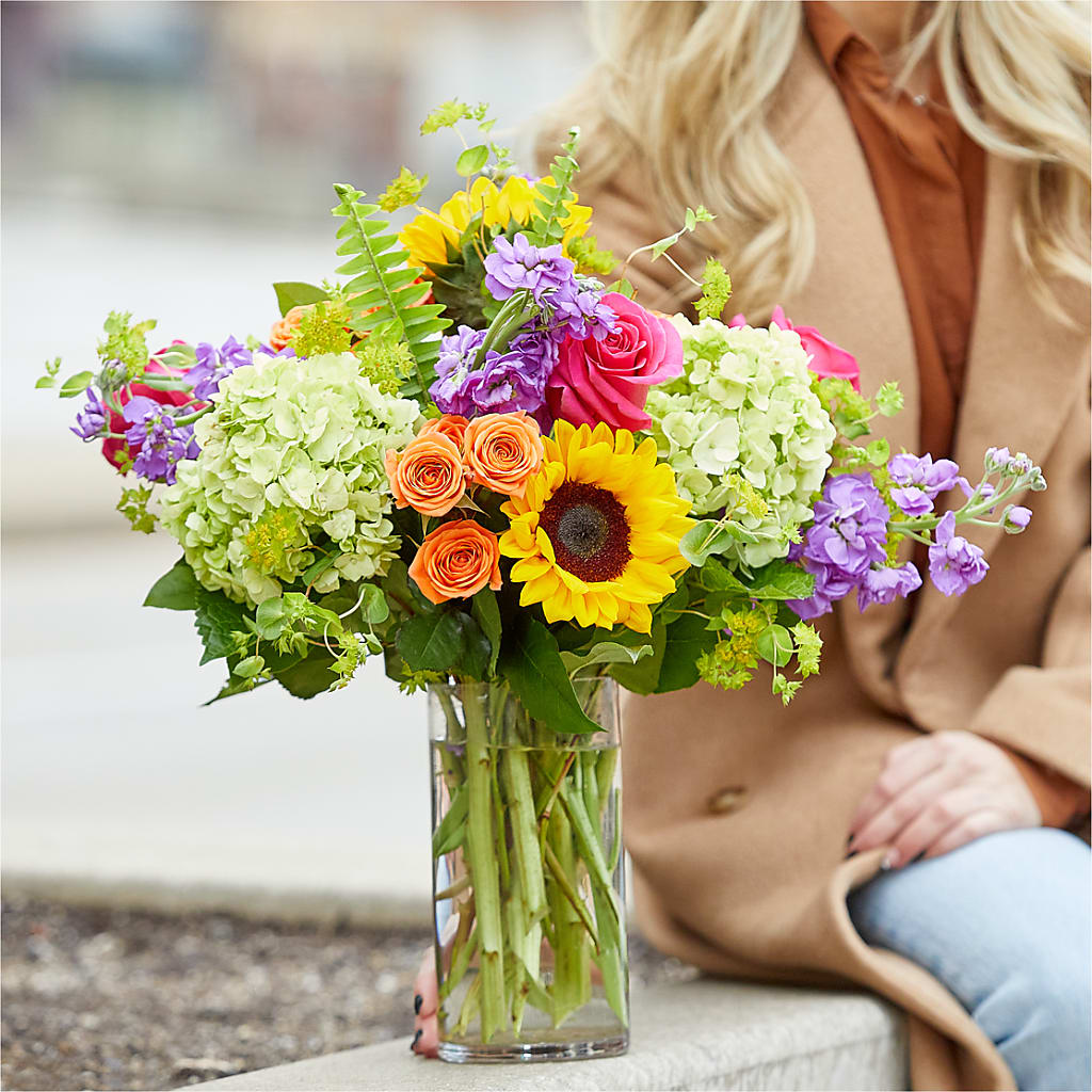 Vibrant Greetings Bouquet –  The Country Florist, Armour SD