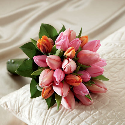 Embraceable Bouquet –  The Country Florist, Armour SD