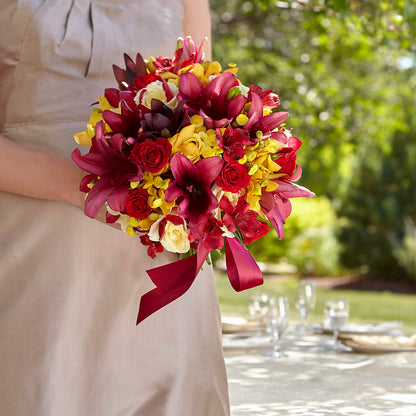 Sunningdale Bouquet –  The Country Florist, Armour SD